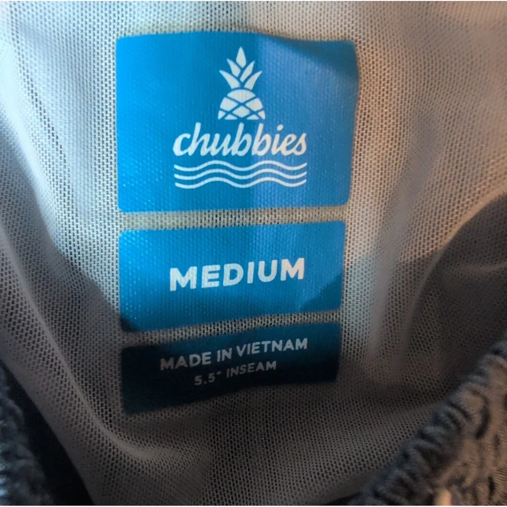 Chubbies Mens Striped Swim Shorts Gray Red Yellow Blue M 5.5 Inseam Mesh Lined